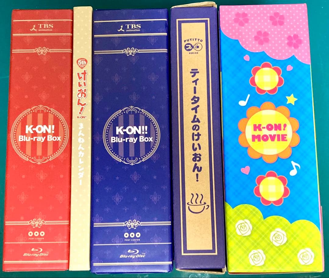 けいおん! TV版1期,2期,劇場版 Blu-ray BOX セット - メルカリ
