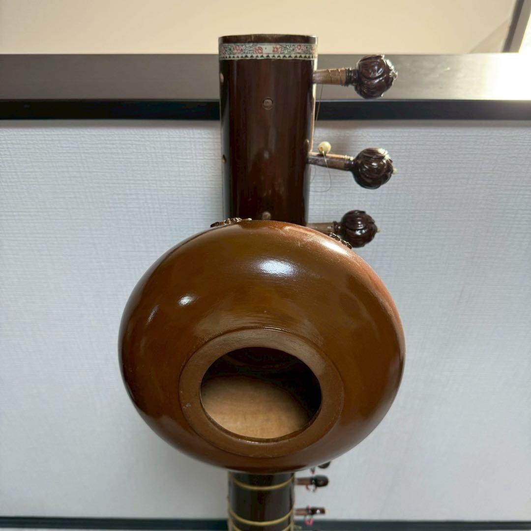 希少 高級 シタール ダブルトゥンバ 共鳴胴2つ インド民族楽器 - メルカリ