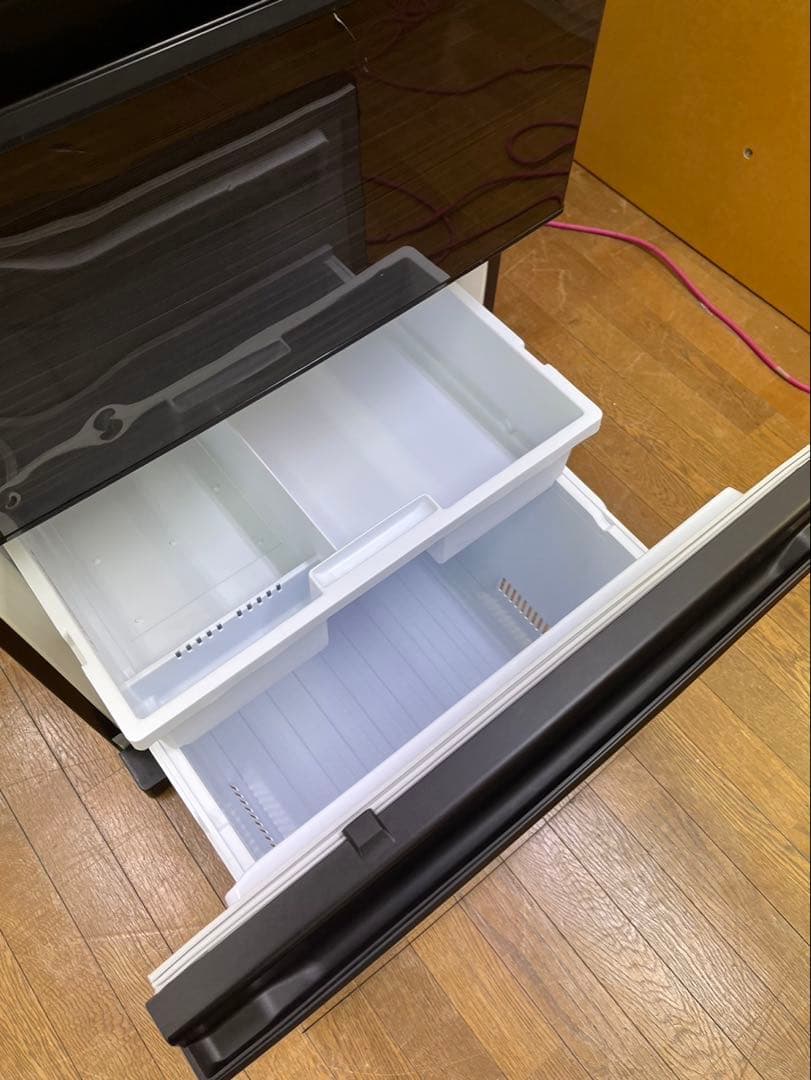 大特価C級品 2019年 MITSUBISHI 401L 右開き 3ドア冷蔵庫570⭕️冷蔵庫