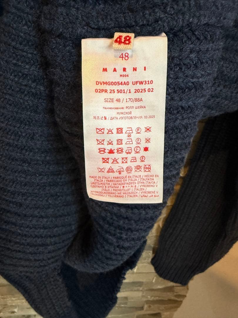 MARNI マルニ ネイビー タートルネックニット2025AW