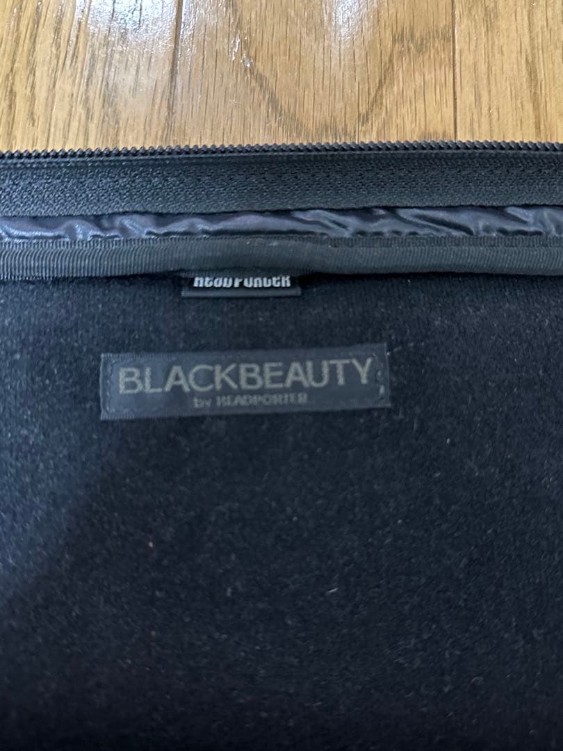 ヘッドポーターブラックビューティPCケース MacBookケース 15インチ