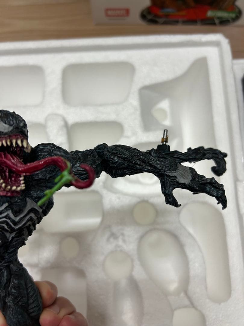 コトブキヤ スパイダーマンvsヴェノム フィギュア