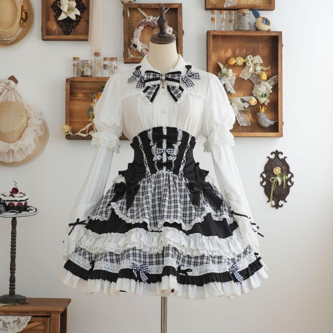 【星箱Works】コルセット風ボリュームティアードスカート 🌟再入荷情報🌟 ホイップクリームホールケーキ コルセット風ボリューム