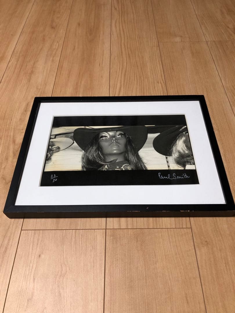 ポールスミス　直筆サイン入り　写真（ピクチャー）　額付き　インテリア雑貨 ドッグタグ キーリング ｜ポール・スミス