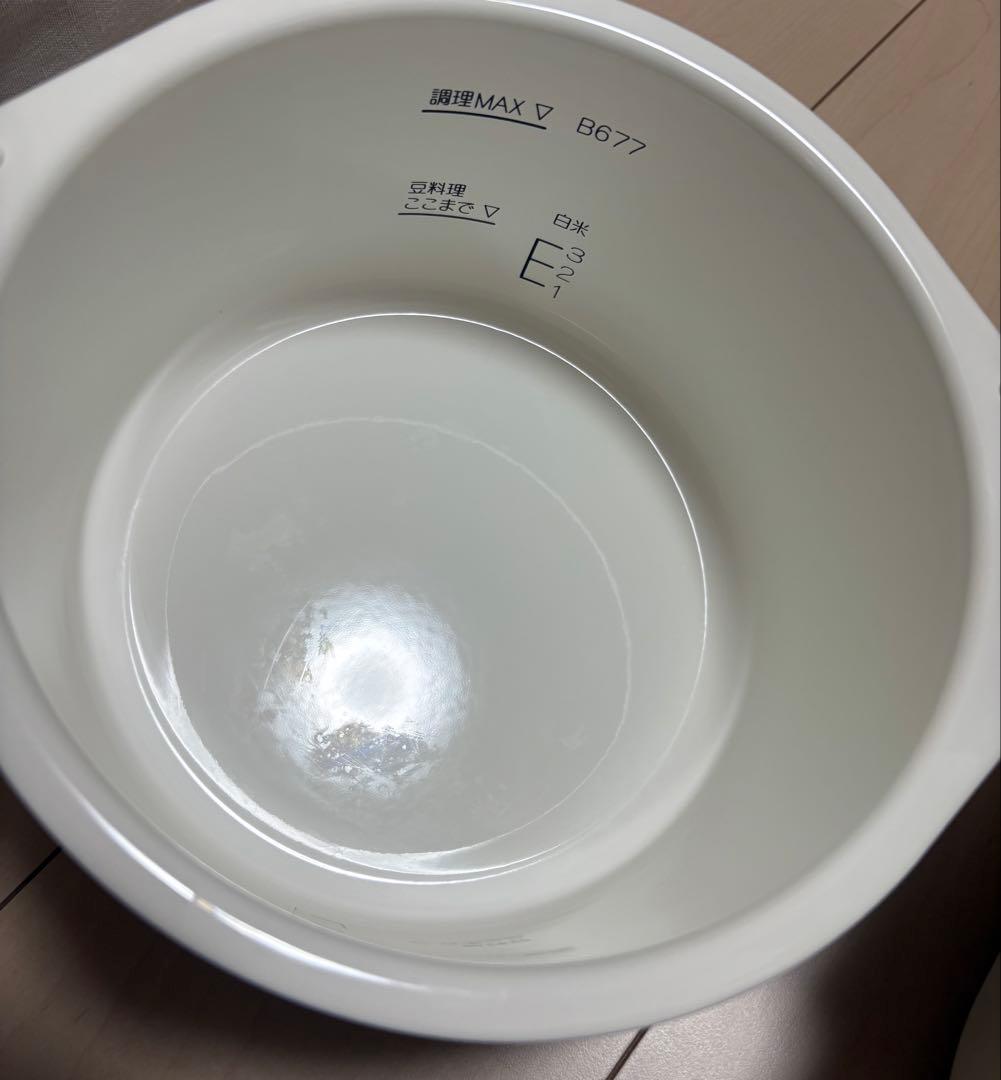 EL-NS23-CA 象印 ホーロー電気調理鍋　2.3L　クリーム