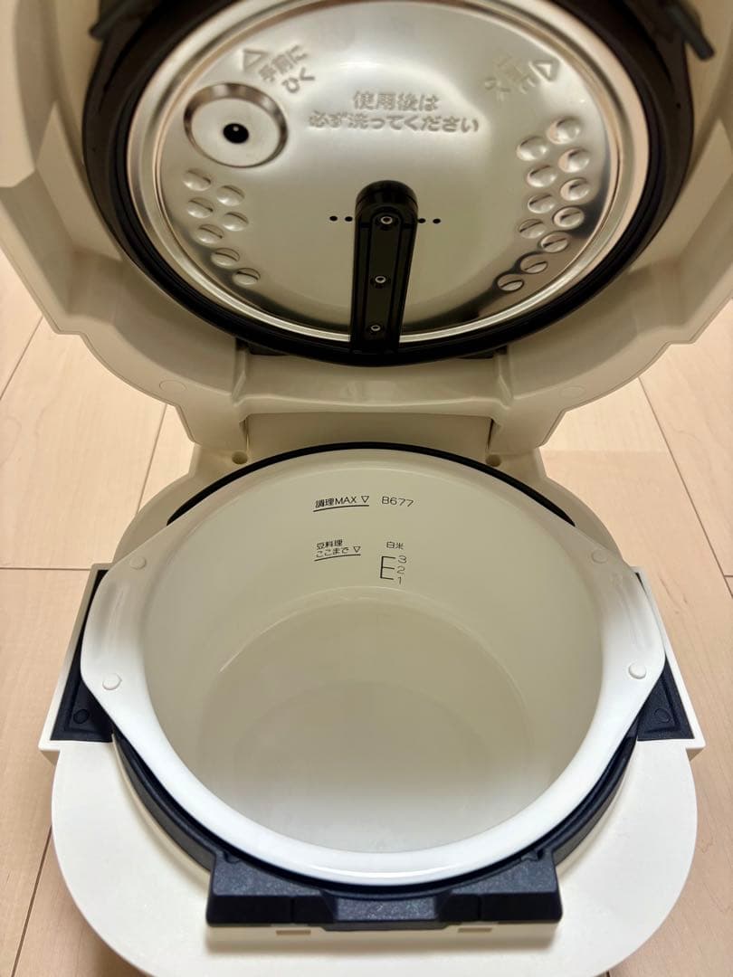 EL-NS23-CA 象印 ホーロー電気調理鍋　2.3L　クリーム