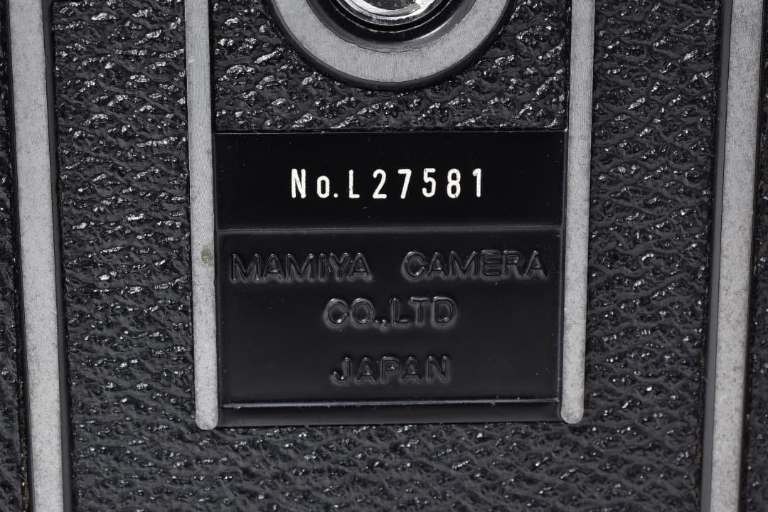 マミヤ Mamiya M645 1000S +AE ファインダー 中判 2591 - メルカリ