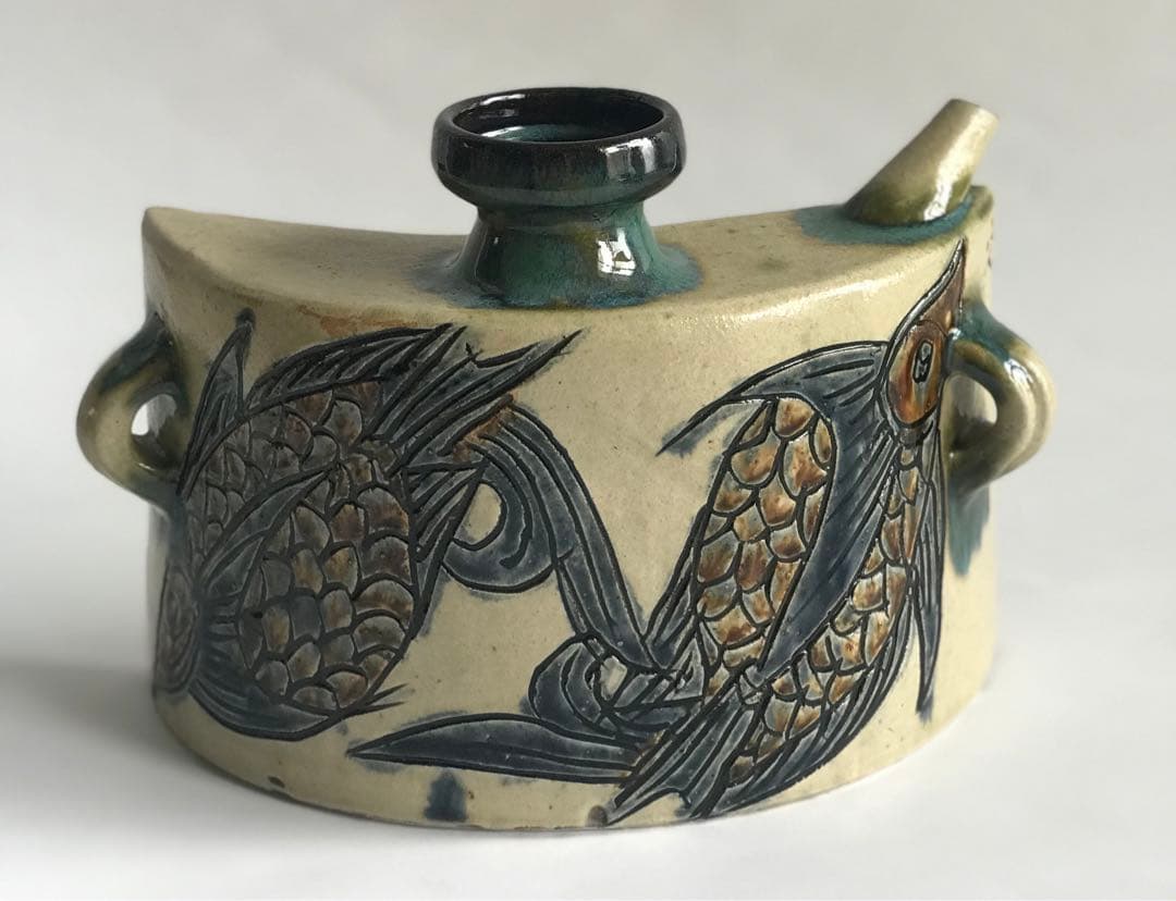 人間国宝 琉球 壺屋焼 金城次郎 魚文　抱瓶　陶器 沖縄 民藝 IMG_2629.jpg?v=1732182430&