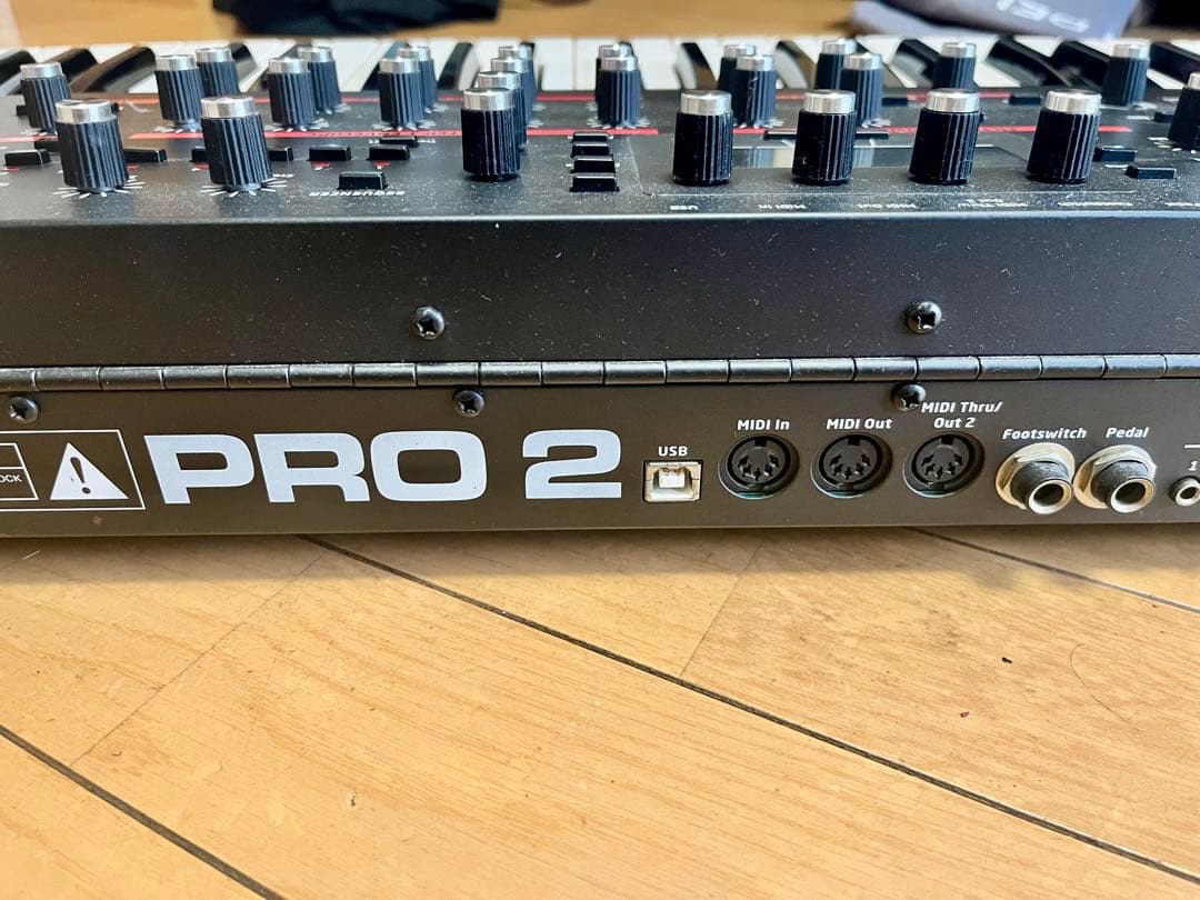 Dave Smith Pro 2 (SEQUENTIAL) 希少品 - メルカリ