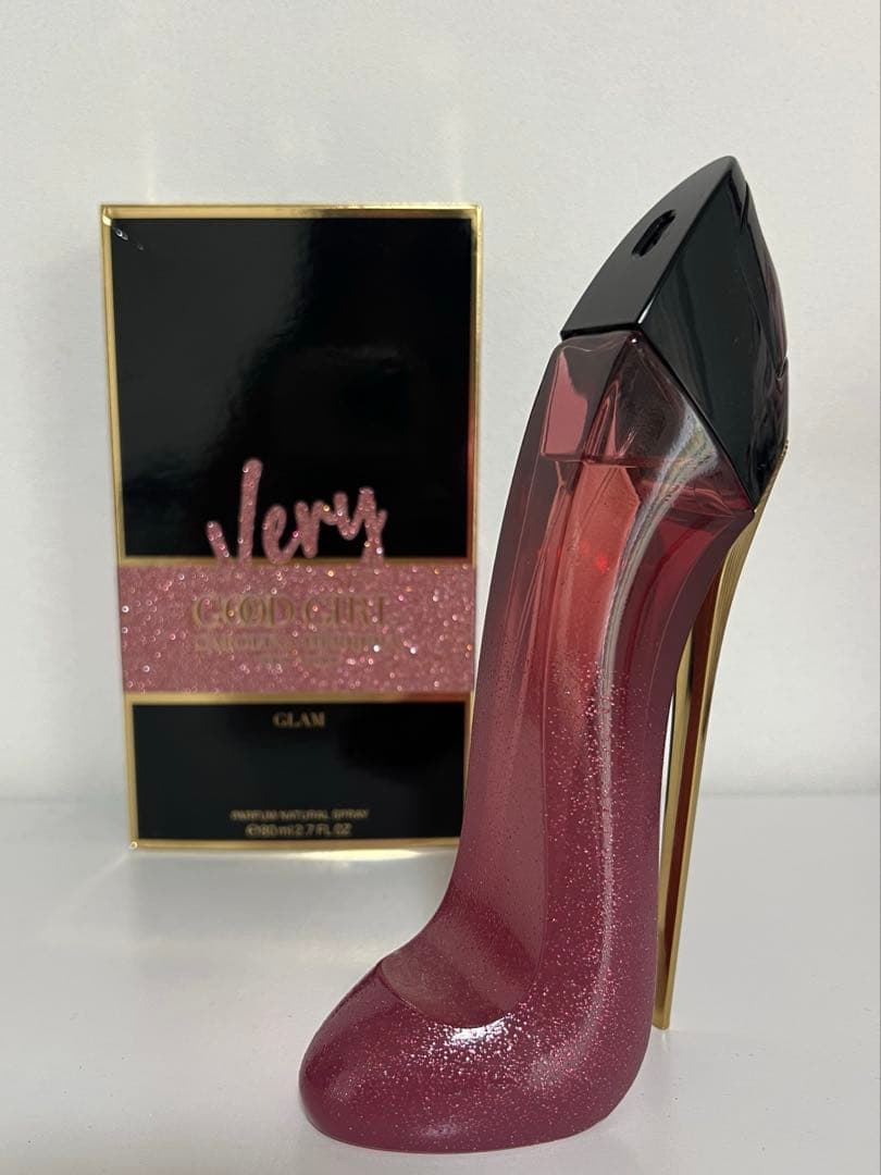 キャロリーナヘレラ 女性用香水 VERY GOOD GIRL 80ML キャロライナヘレラ ベリーグッドガール EDP・SP 80ml 送料無料