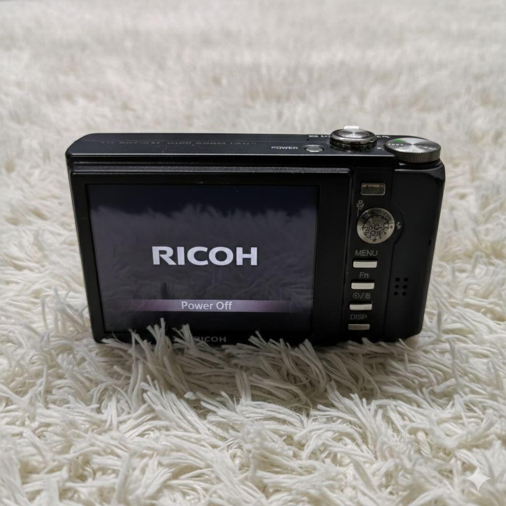 RICOH R10 コンパクトデジタルカメラ 7.1倍ズーム - メルカリ