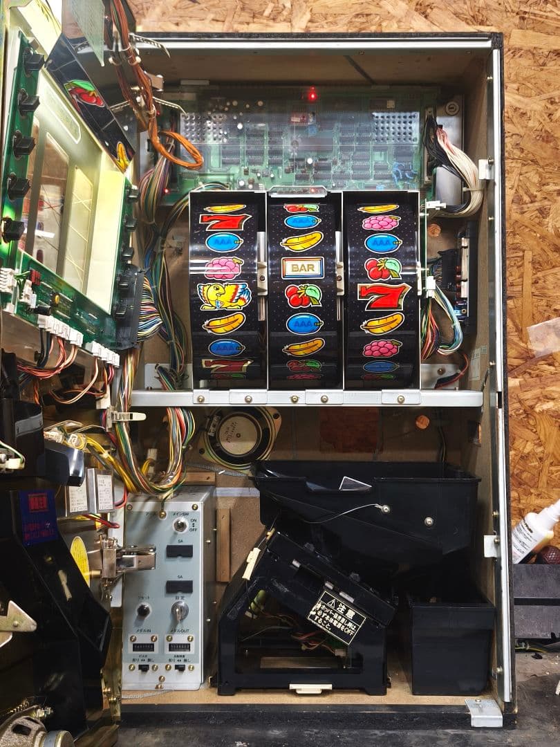 本州送料込】アレックス 4号機 メダル/メダル不要機なし - メルカリ