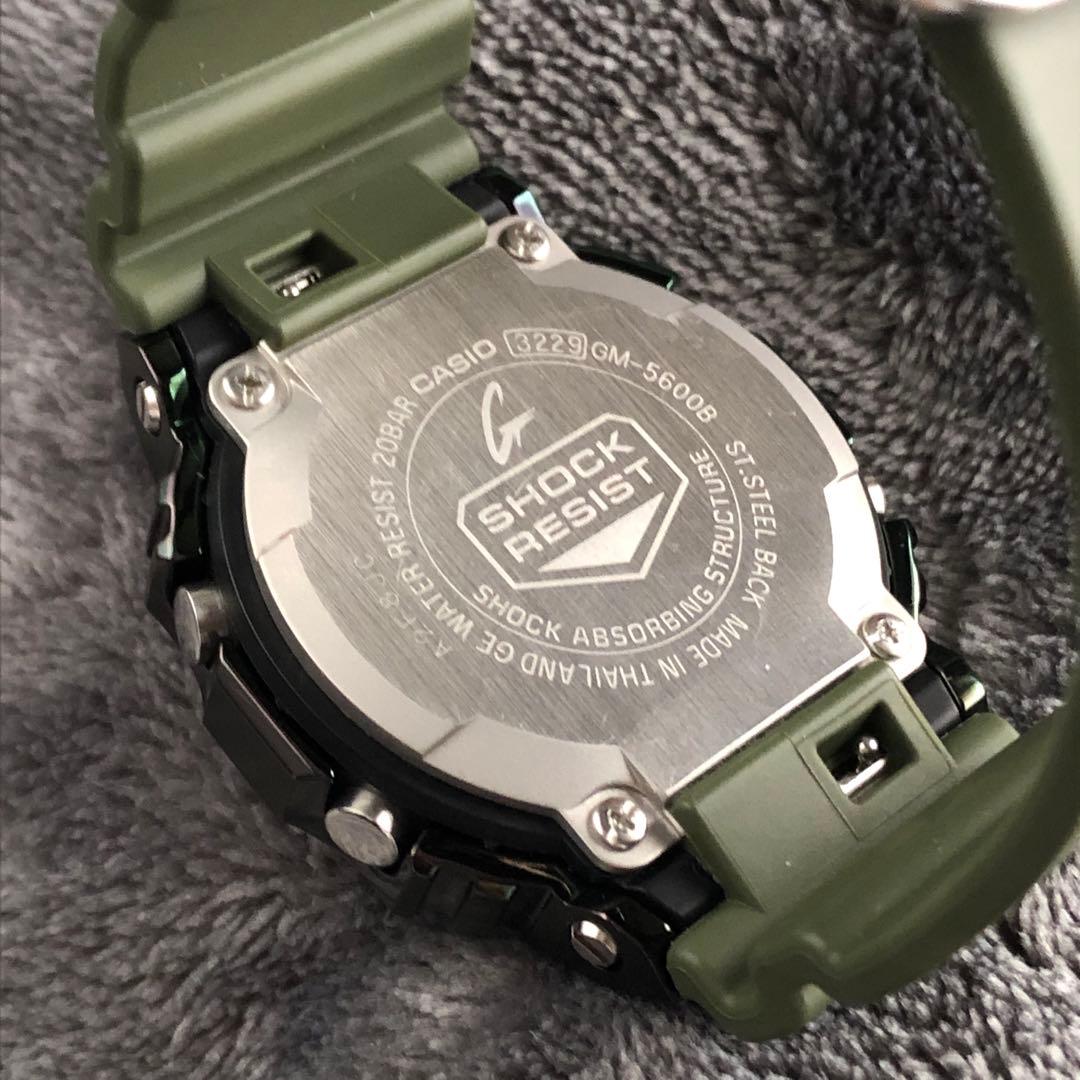 メタル×ミリタリー［良品きれい］GM-5600B カーキグリーン G-SHOCK
