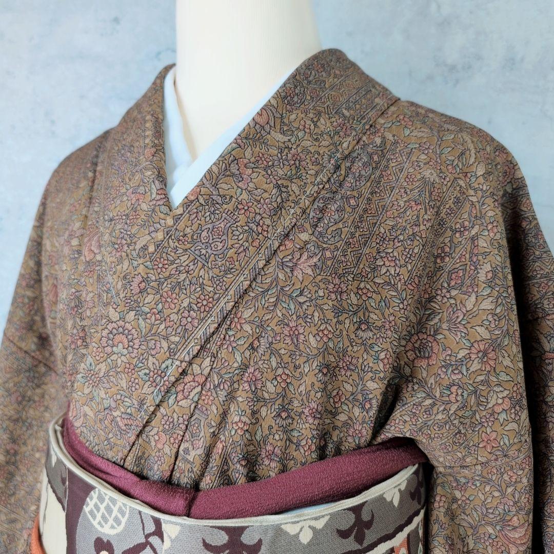 小紋付け下げ フルセット 着物 正絹 ブラウン 深緑 更紗 花 しつけ糸