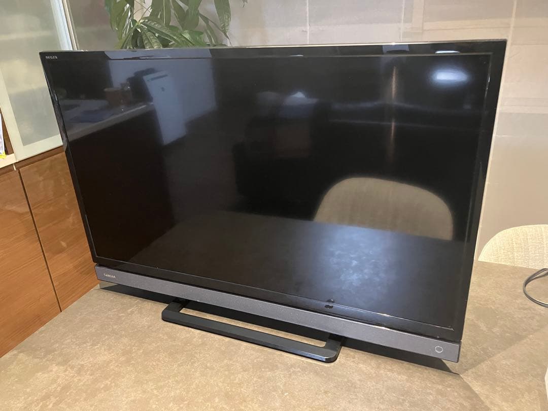 美品☆2020年製 TOSHIBA REGZA 液晶テレビ 32V31 - メルカリ