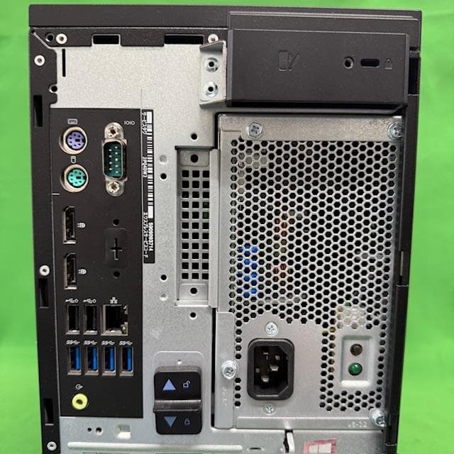 4画面出力可能】 64GB QuadroP2000 Precison 3630 - メルカリ