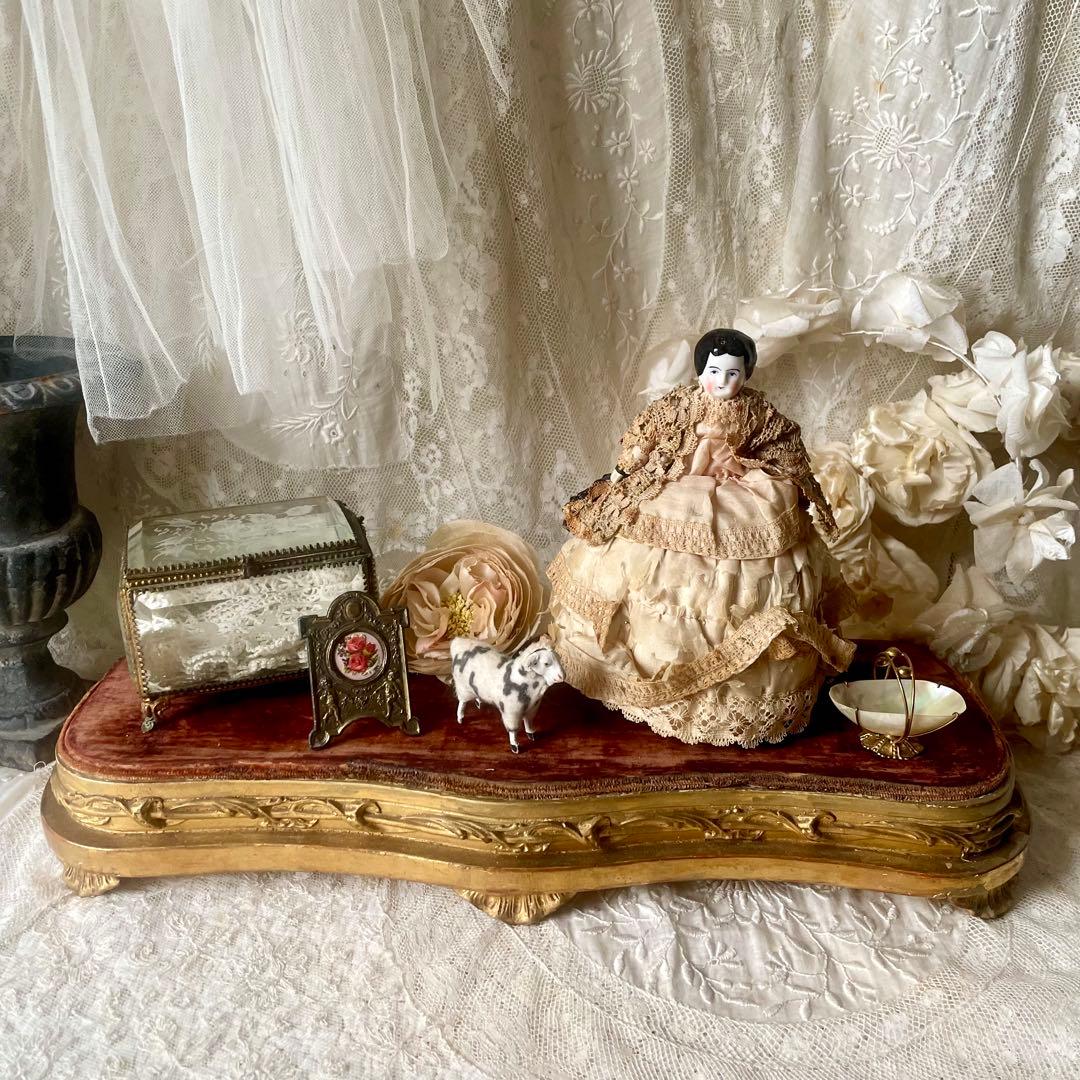 ディスプレイ台座 ポワドレ フランスアンティーク 店舗什器 ゴールド