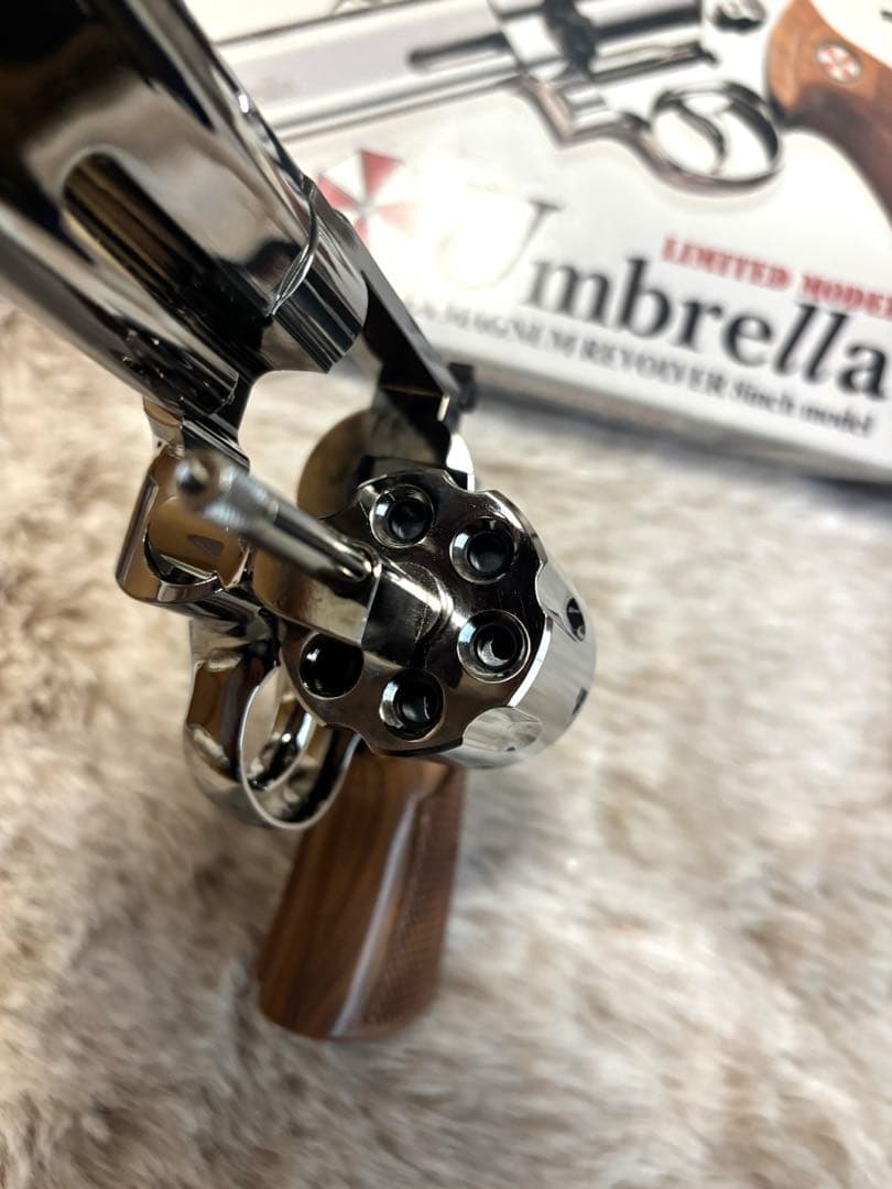 激レア】アンブレラ マグナムリボルバー 8インチ バイオハザード