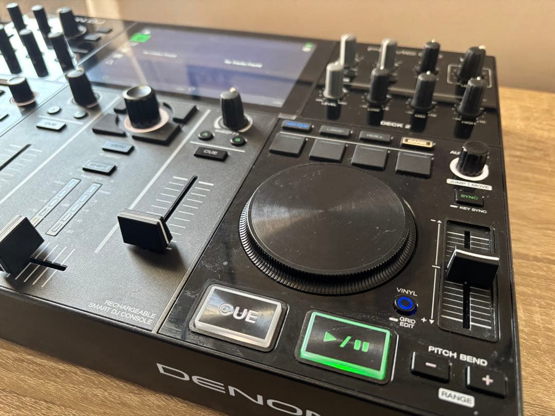 DENON DJ PRIME GO ポータブルDJ機材 本体中古