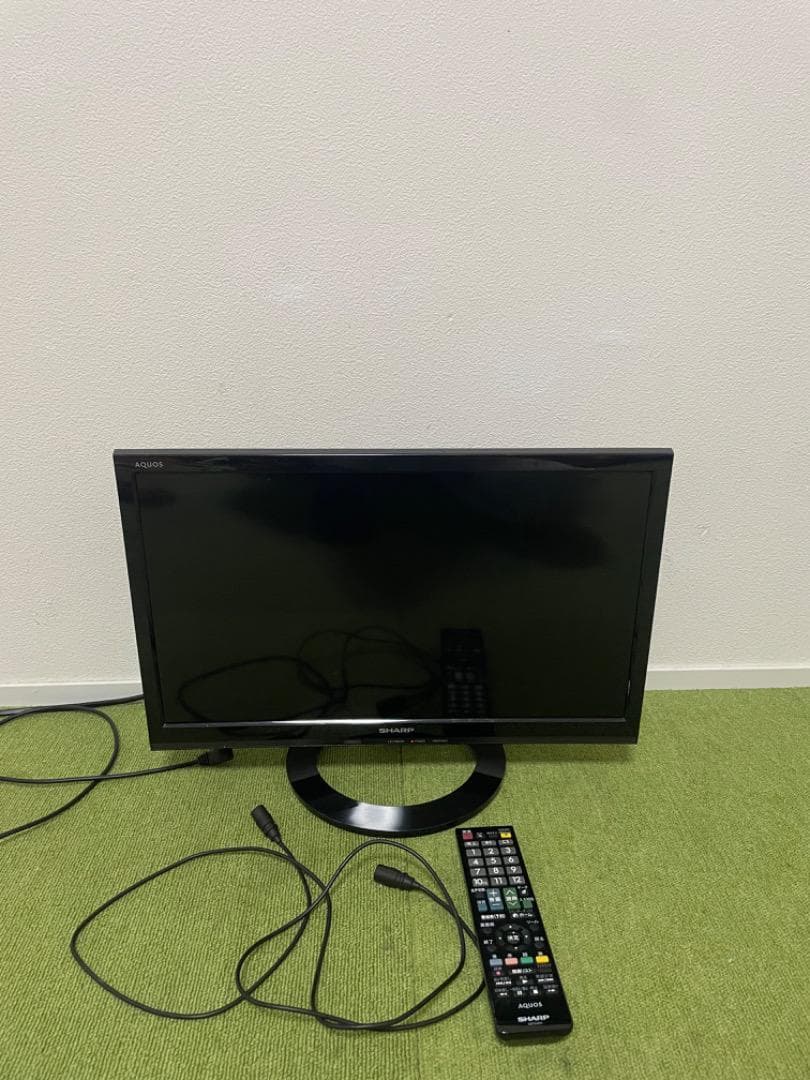 飯島壱子 シャープ 19V型 液晶テレビ ハイビジョン 外付HDD対応