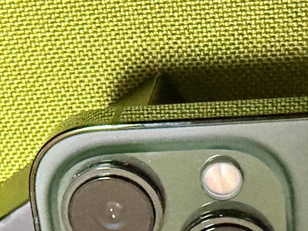 Apple iPhone 13 Pro アルパイングリーン バッテリー100%