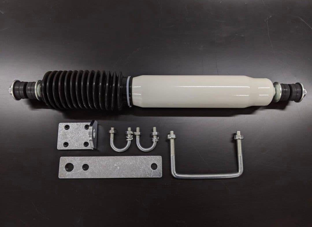 送料無料ジムニー ステアリングダンパージャダー 対策JA11 JA22 JB23 ジムニー ステアリングダンパー ジャダー/シミー対策 取り付け金具のみ