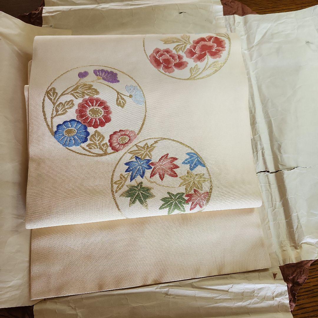 名古屋帯 花柄刺繍 クリーム色未使用、約340センチ - メルカリ