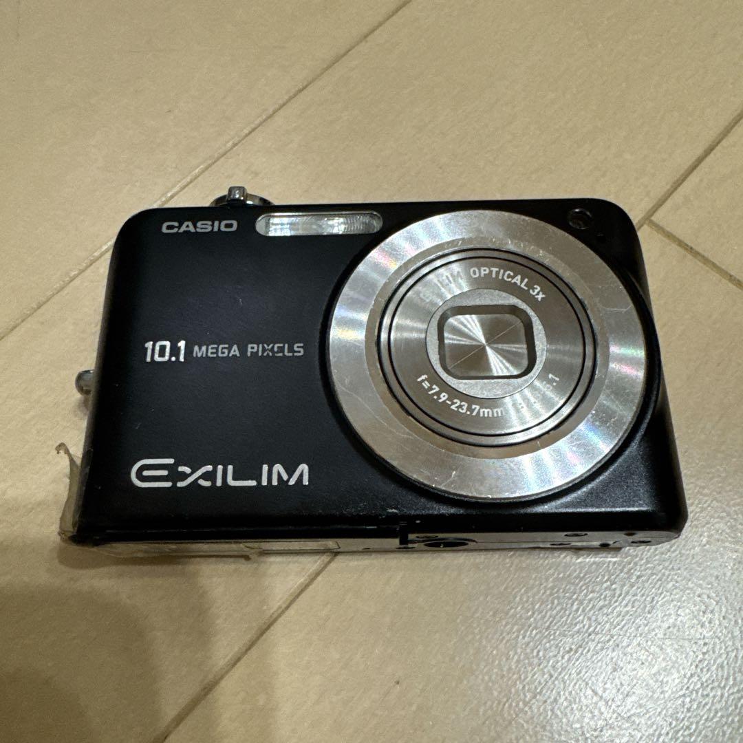 CASIO EXILIM 10.1メガピクセル デジタルカメラ - メルカリ
