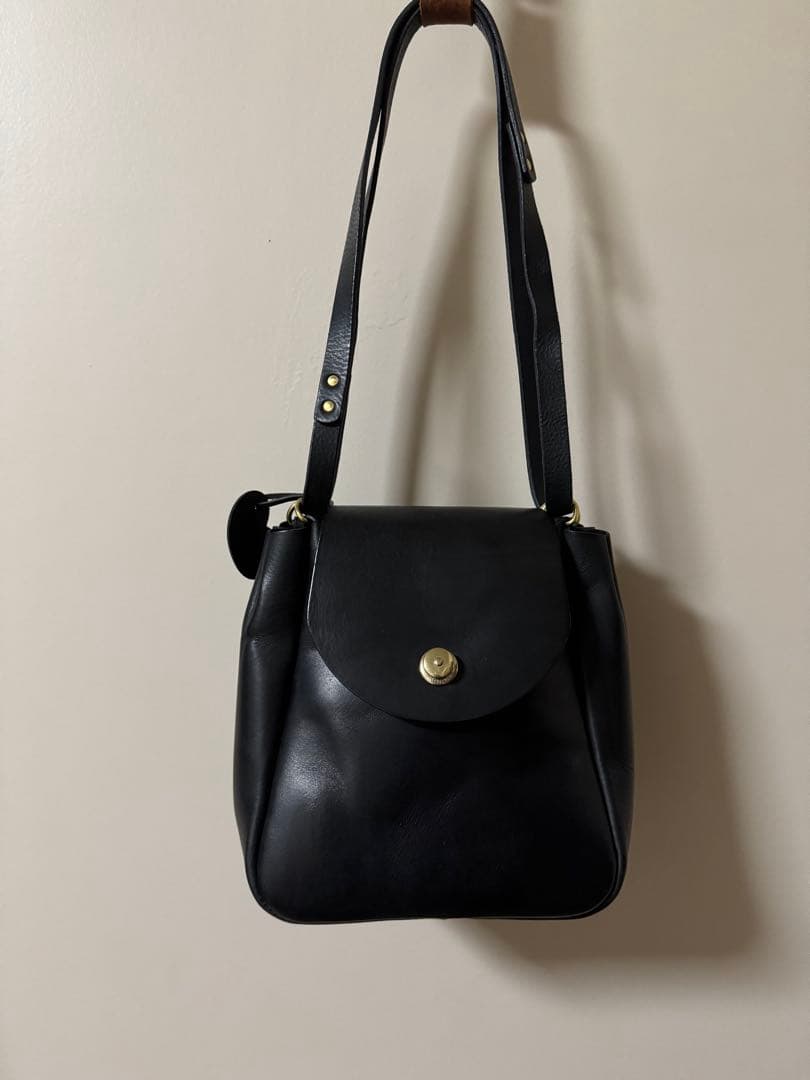 【ノルドフェルド】ロンドショルダー/ブラック ロトンドショルダー