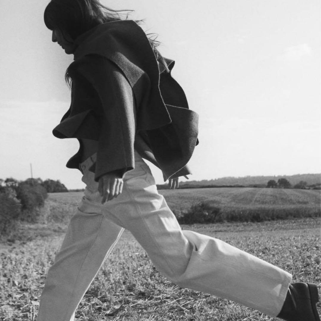 新品タグ付 ZARA ケープショートコートグレー S-M サイズ - メルカリ