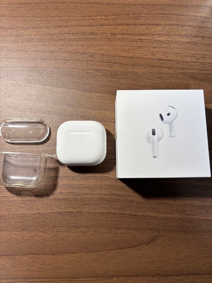 即購入⭕️ 美品✨AirPods 4 本体 アクティブノイズキャンセリング Apple AirPods 4 アクティブノイズキャンセリング搭載モデル MXP93J/A