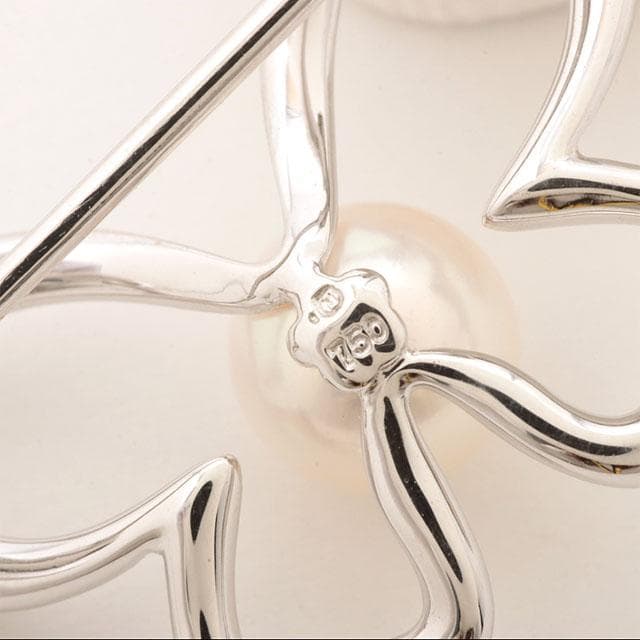 専用MIKIMOTO パール 蝶 ブローチ K18WG 3.9g 約6.5mm
