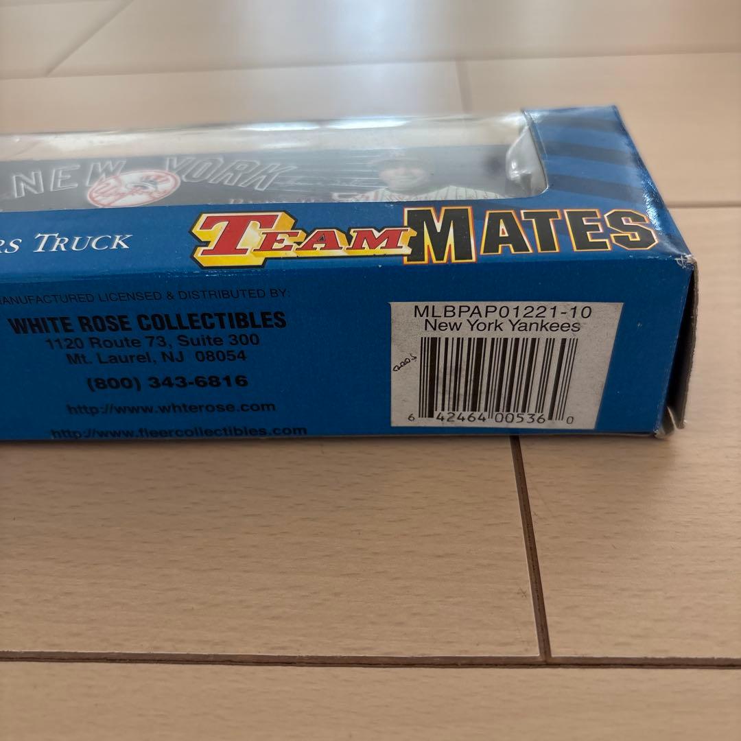 ニューヨーク・ヤンキース ミニカー トレーラー トラック メジャーリーグ