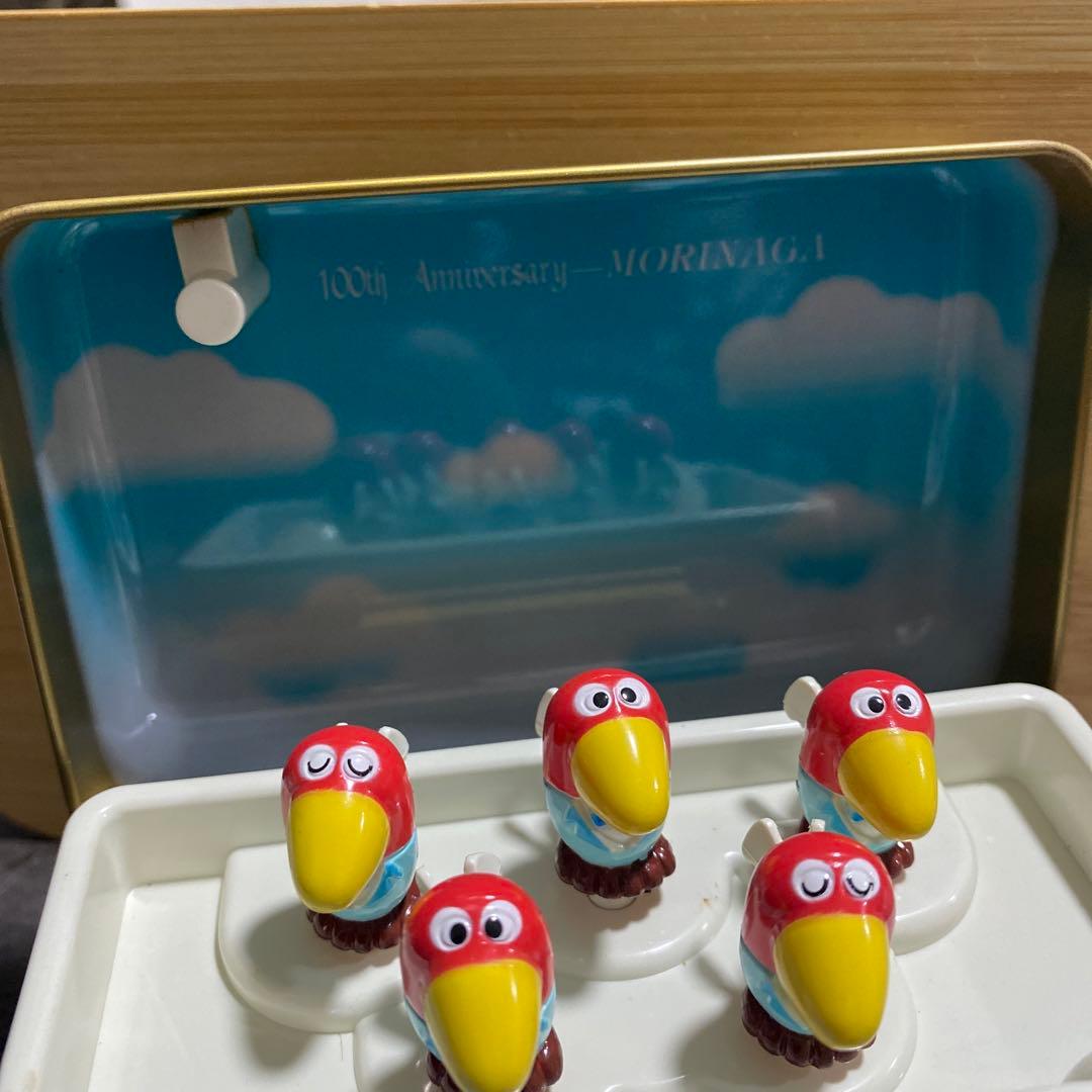 激レア！森永チョコボール100周年 天使のキョロちゃんオルゴール 金の