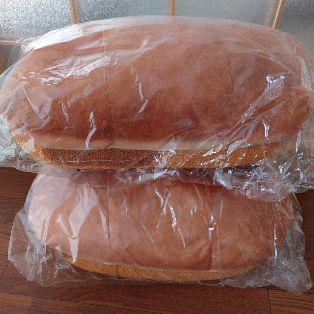 コメダ珈琲 一番くじ A賞 カツパンクッション A賞はビッグサイズ「カツパンクッション」！一番くじ「コメダ珈琲店