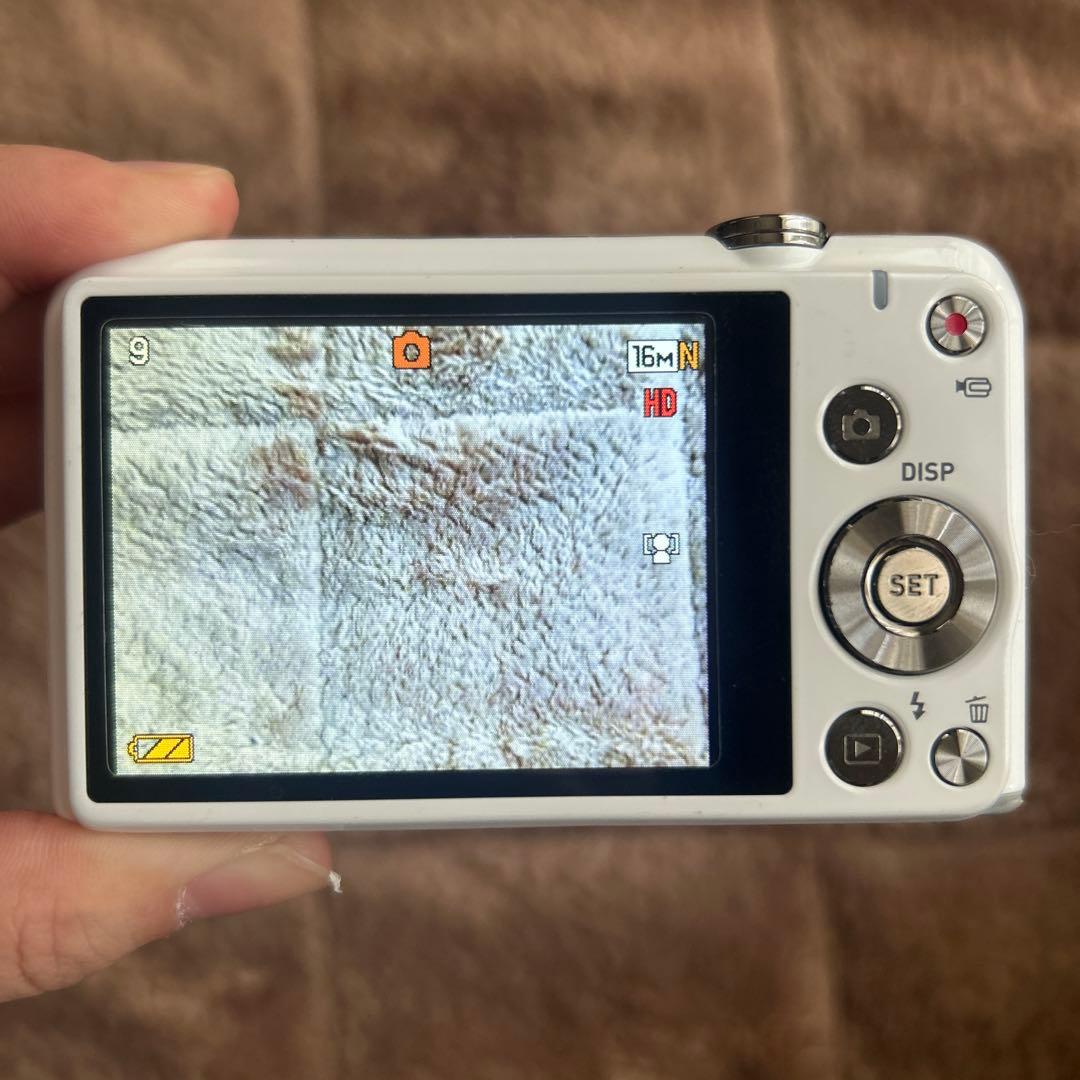 CASIO EXILIM 16.1メガピクセル コンパクトカメラ - メルカリ