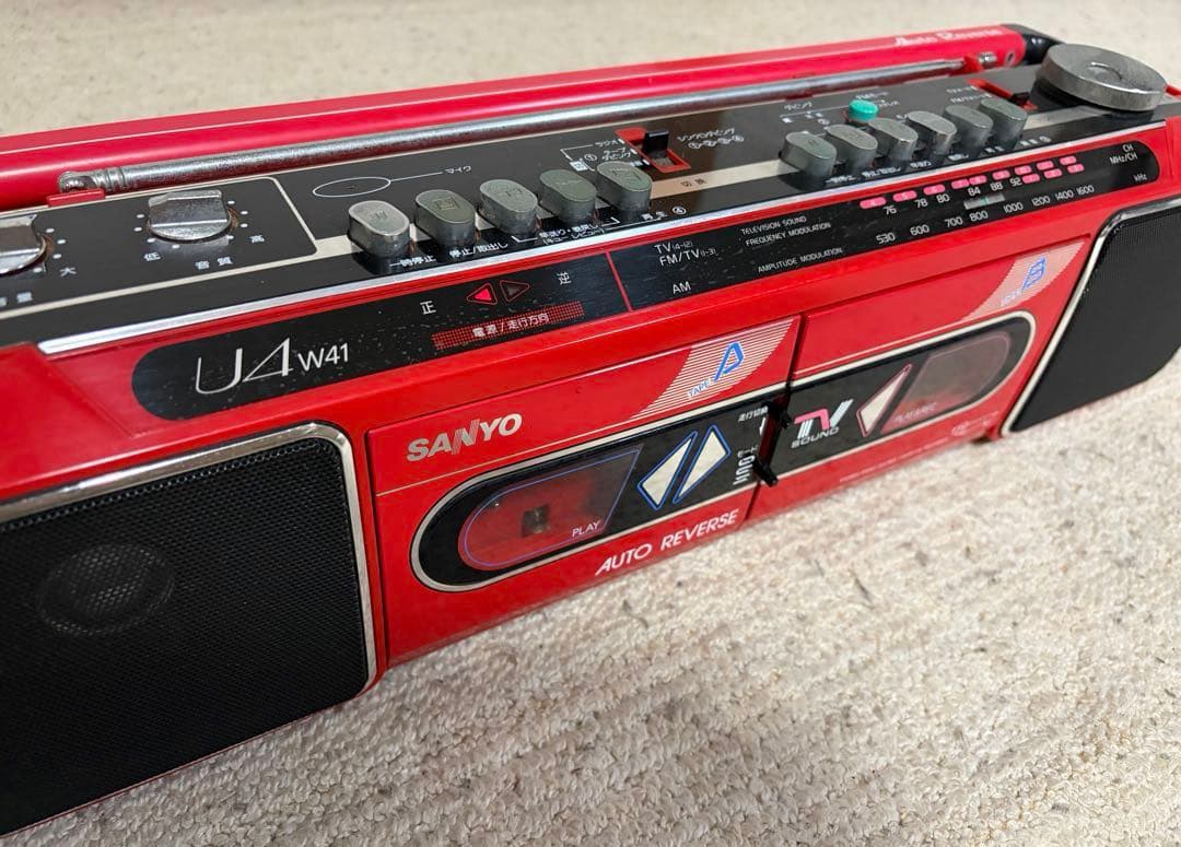 SANYO 赤 ダブルラジカセ U4-W41 一部動作確認済 昭和レトロ - メルカリ