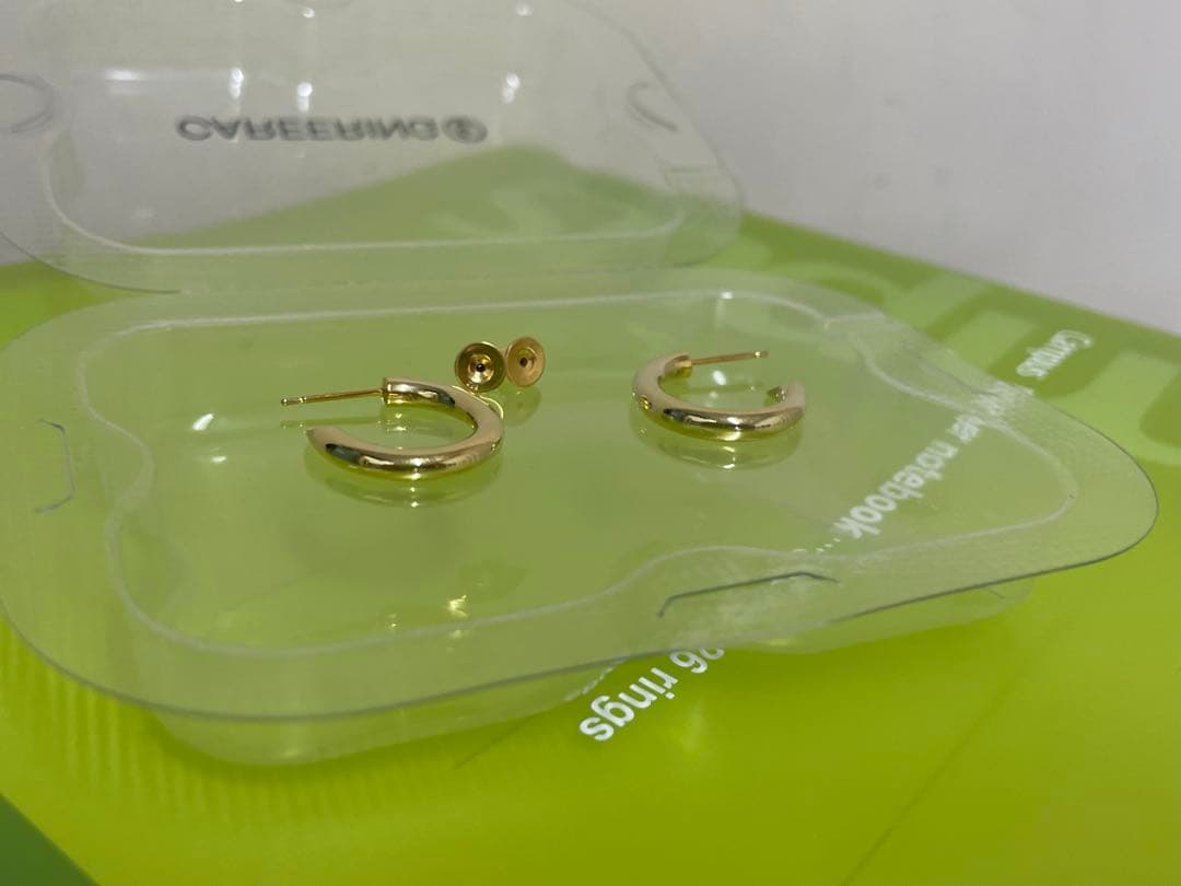 CAREERING】KING GNU 常田大希 着用 ゴールドフープピアス - メルカリ