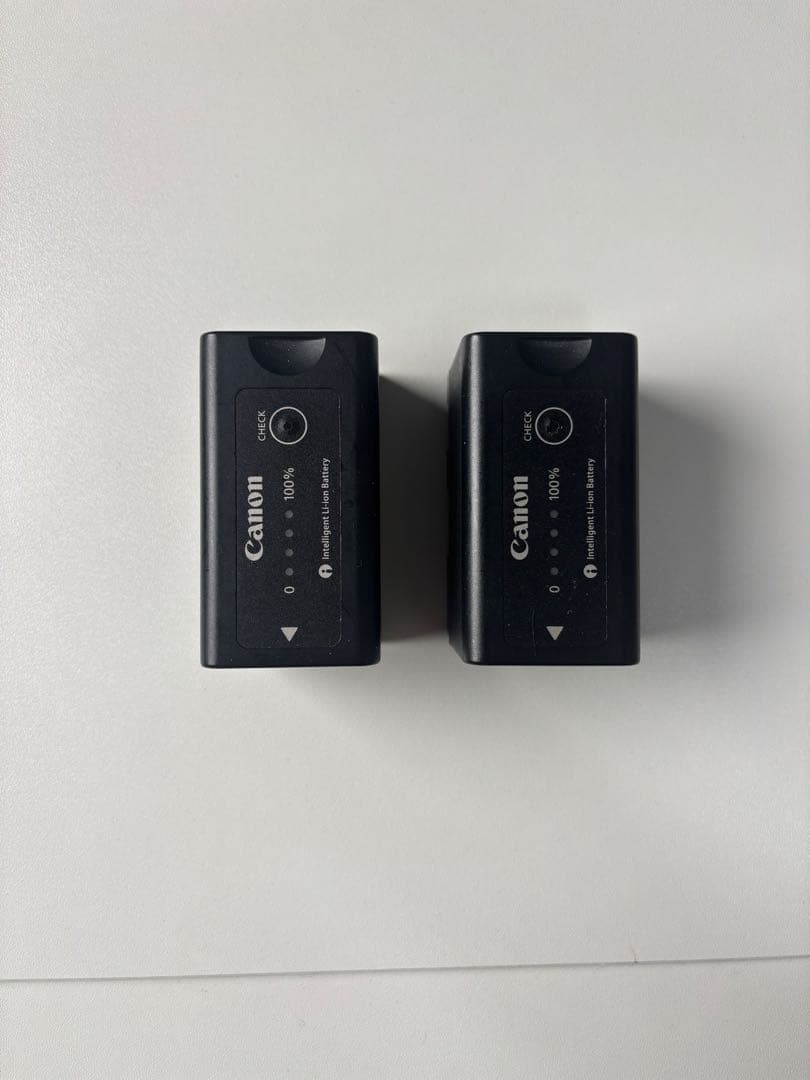 最終価格 美品 ランタイム33.8時間 RED KOMODO 6K - メルカリ