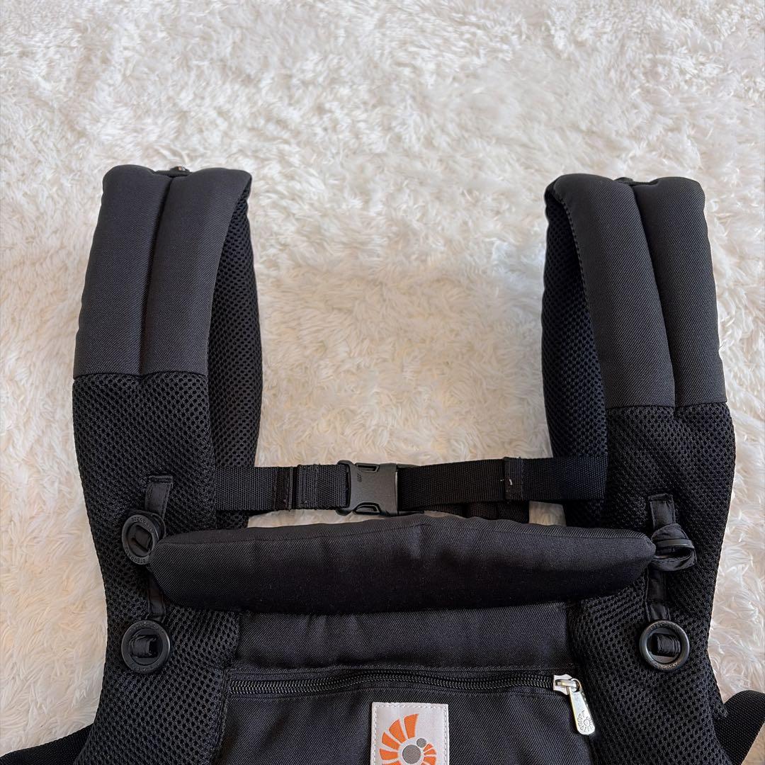 ergobaby OMNI 360 美品✨ブラック抱っこ紐 新生児 ベルト付属 - メルカリ