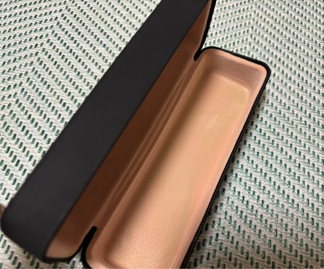 新品未使用品 Nissy N5 UV加工メガネ ケース・メガネ拭き・取扱説明