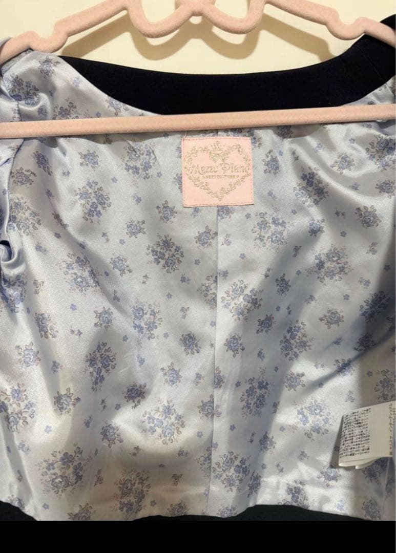 新品 メゾピアノ 裾スカラップジャケット 花 リボン フォーマル タグ付き