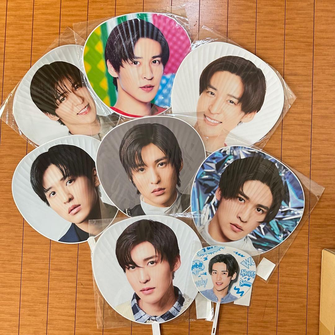 3/16まで SnowMan目黒蓮うちわまとめ売り - メルカリ