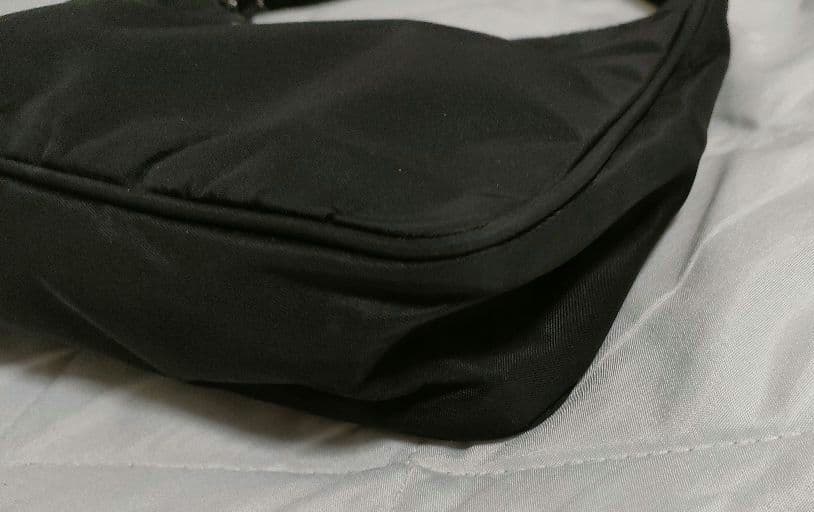 お値下げ依頼主様 専用 本日最終価格！ PRADA ミニトートバッグ - メルカリ