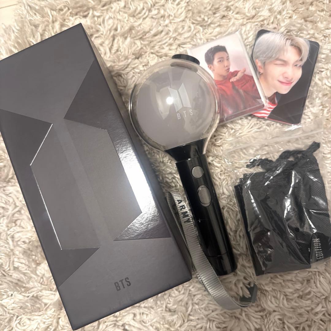 BTS 公式ペンライト アミボム ver.4 Amazon.co.jp: BTS 公式 ペンライト Ver.4 Official Light Stick MAP
