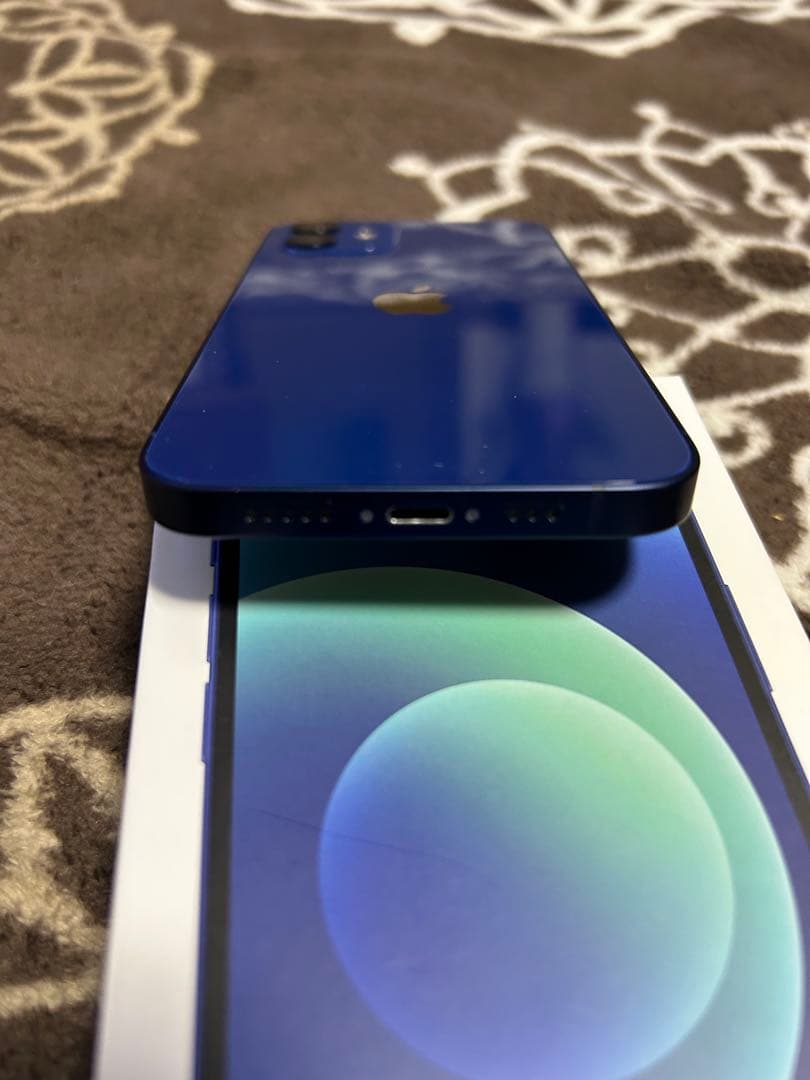 Apple iPhone 12 本体 青 - メルカリ