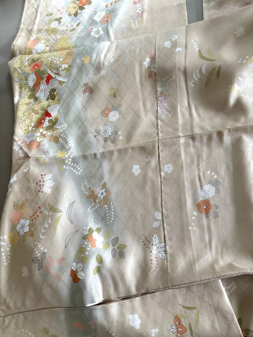 正絹 四季古典柄 友禅染 袷 訪問着 淡オレンジベージュ(和色:肌色) 未