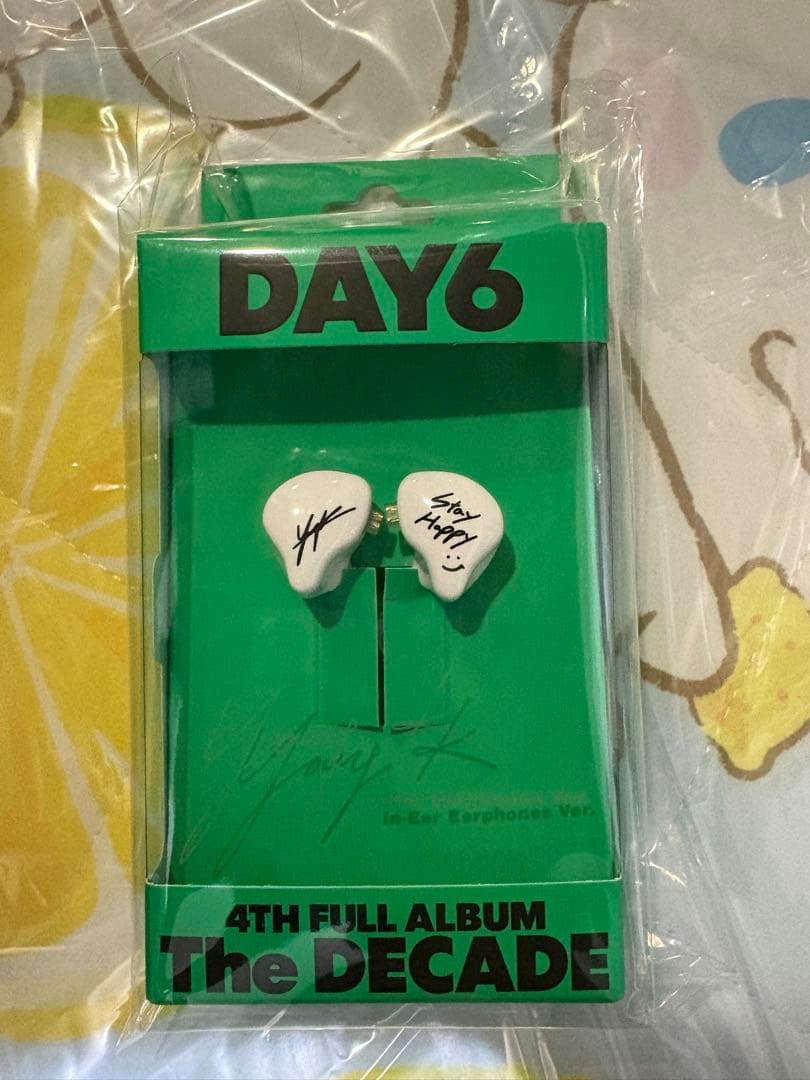 新品 DAY6 The DECADE イヤモニVer Young K ver. Day6 - The Decade - In Earphones - Young K - Hey!Hallyu