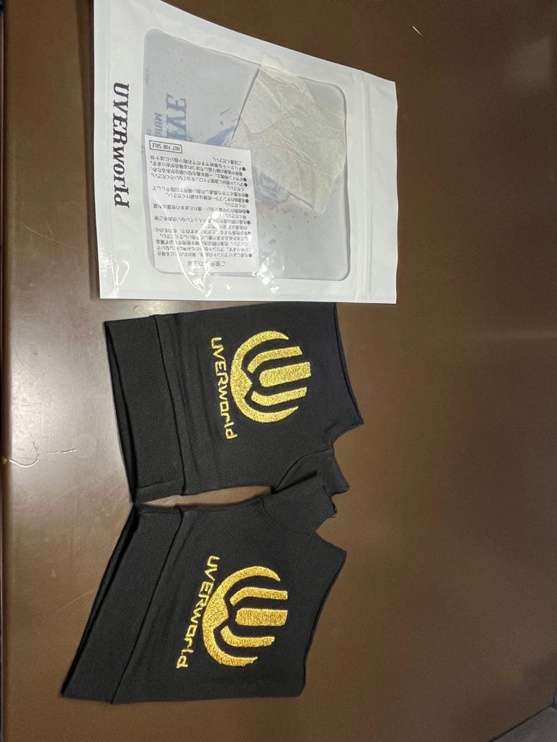 UVERworld グローブ 日産スタジアム