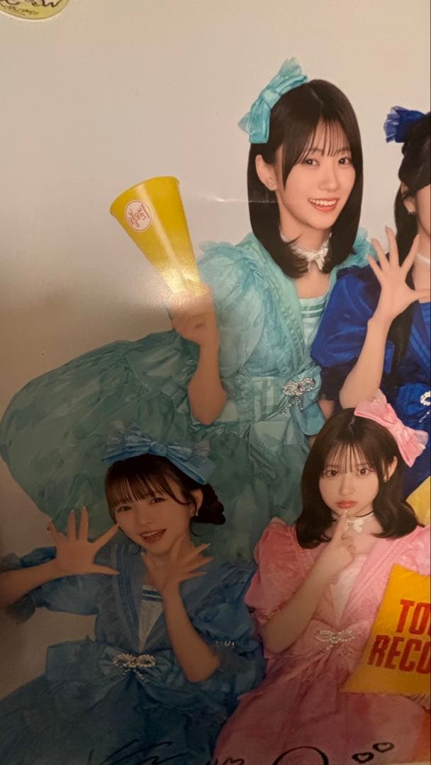 全員分の直筆サイン付き CUTIE STREET タワレコ ポスター - メルカリ